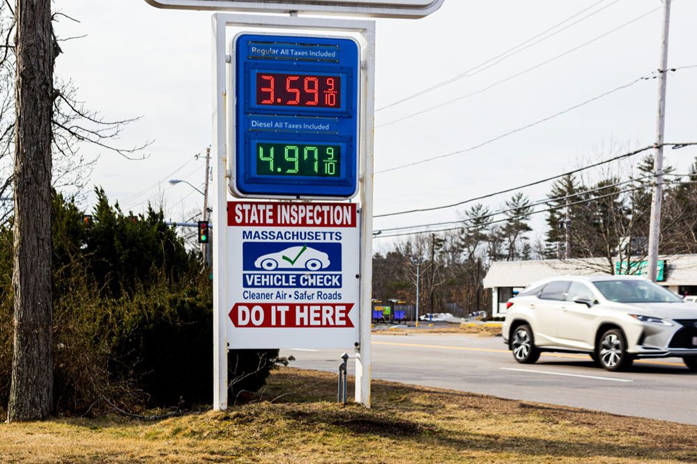 Image of a sign for Massachusetts vehicle inspections